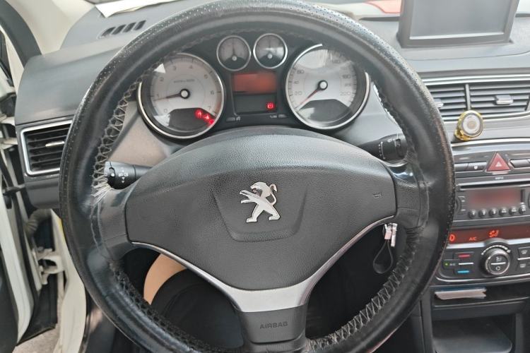 Used Peugeot 308 2012 1.6L Manual Fashion Edition Steering Wheel