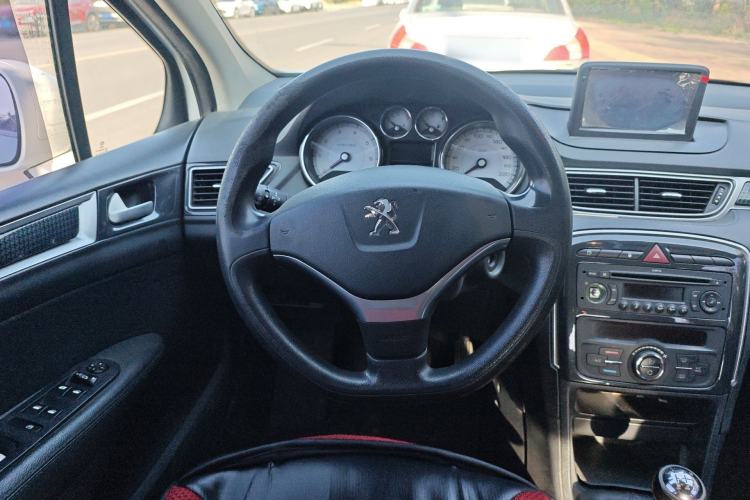 Used Peugeot 308 2012 1.6L Manual YouShang Edition Steering Wheel