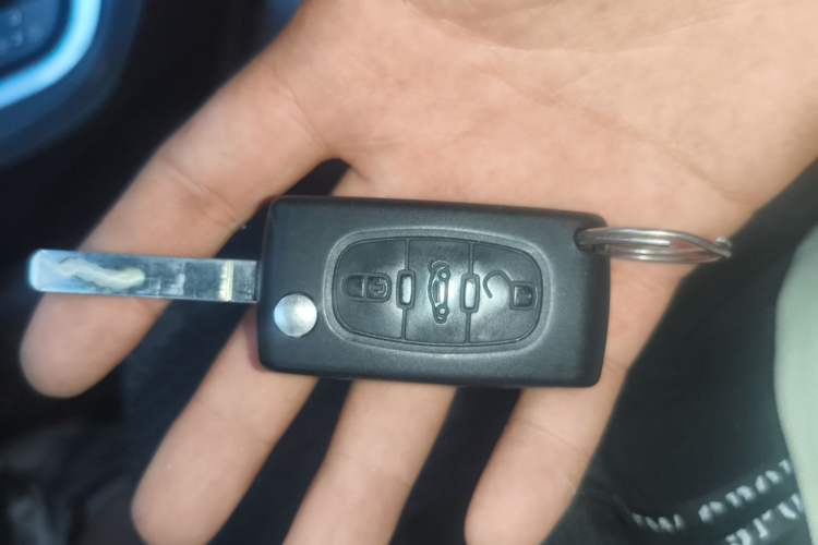 Used Peugeot 308 2012 1.6L Automatic Fashion Edition Vehicle Key