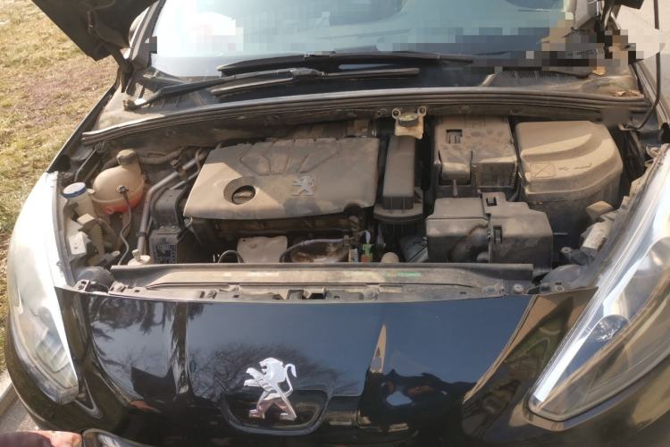 Used Peugeot 308 2013 1.6L Manual YouShang Model Engine Bay