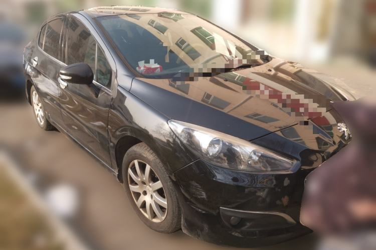 Used Peugeot 308 2013 1.6L Manual YouShang Model Front Right 45 Deg