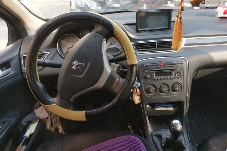 Used Peugeot 308 2013 1.6L Manual YouShang Model Steering Wheel