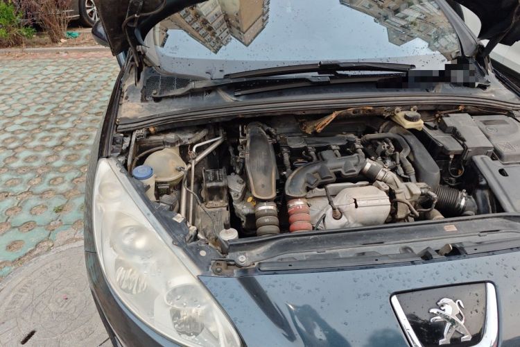 Used Peugeot 308 2013 1.6T SW Fashion Edition Engine Bay Right