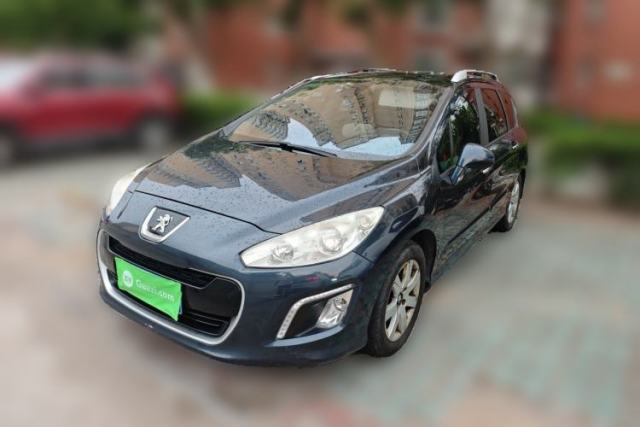 Ojetý Peugeot 308 2013 1.6T SW Fashion Edition