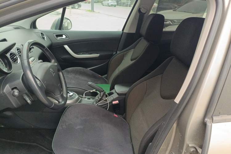 Used Peugeot 308 2013 1.6T SW Fashion Edition Left Front Seat