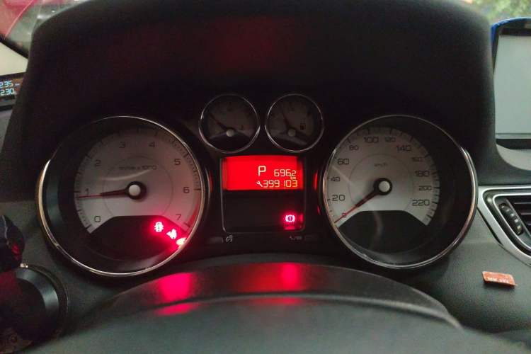 Used Peugeot 308 2013 1.6L Automatic Fashion Model Instrument Cluster