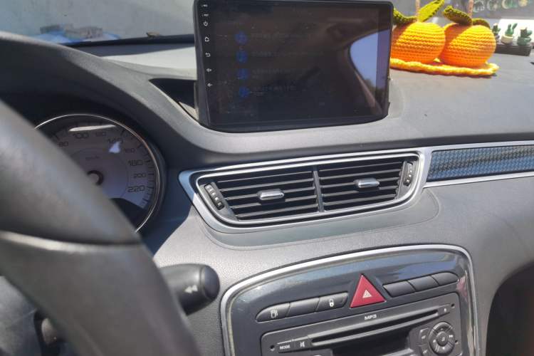 Used Peugeot 308 2013 1.6L Automatic Fashion Model Audio And AC Panel