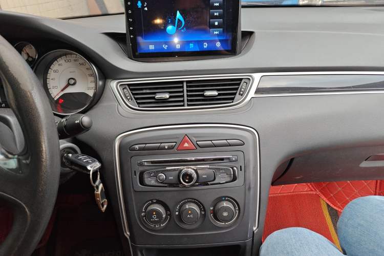 Used Peugeot 308 2013 1.6L Automatic YouShang Model Audio And AC Panel