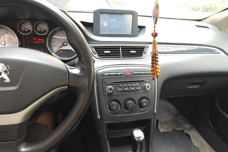 Used Peugeot 308 2013 1.6L Automatic YouShang Model Audio And AC Panel