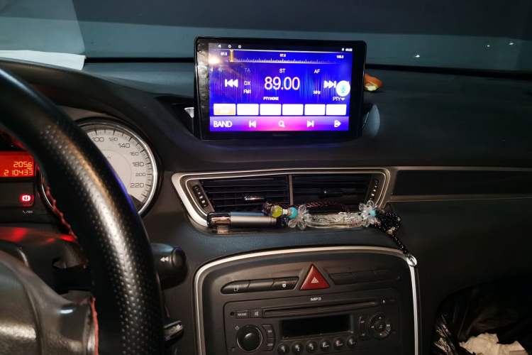 Used Peugeot 308 2013 1.6L Manual YouShang Model Audio And AC Panel