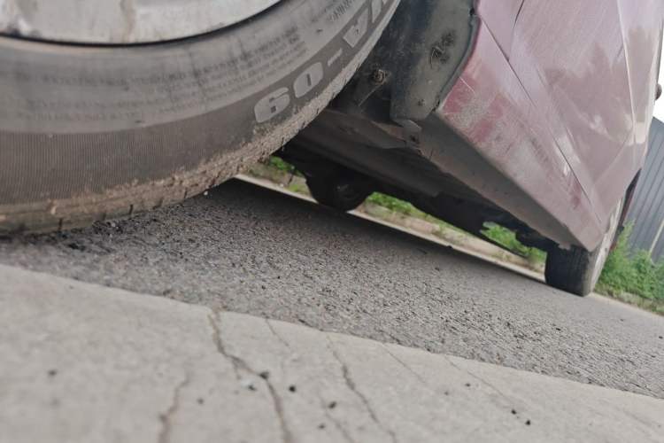 Used Peugeot 308 2013 1.6L Manual YouShang Model Chassis Front Left