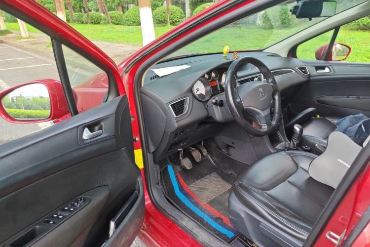 Used Peugeot 308 2013 1.6L Manual YouShang Model Driver Seat