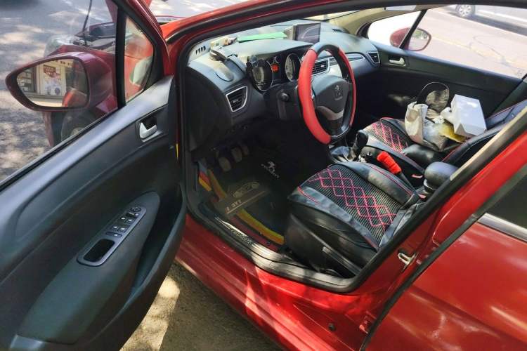 Used Peugeot 308 2013 1.6L Manual YouShang Model CNG Driver Seat