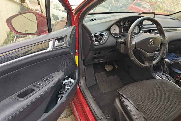 Used Peugeot 308 2013 1.6L Automatic Fashion Model Driver Seat