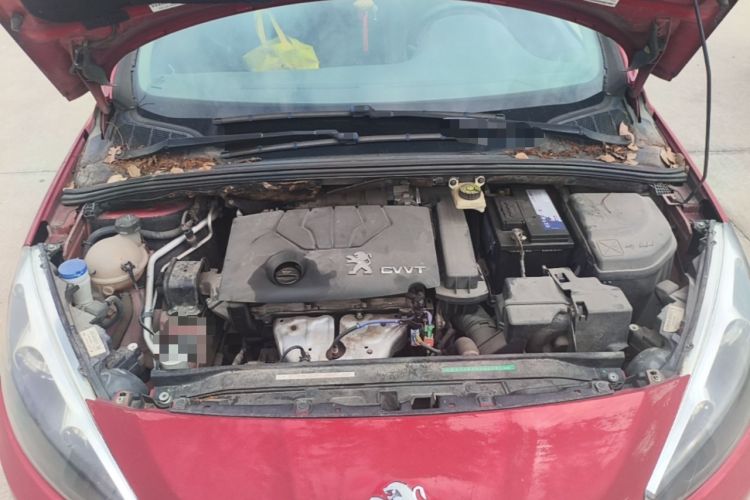Used Peugeot 308 2013 1.6L Manual YouShang Model Engine Bay