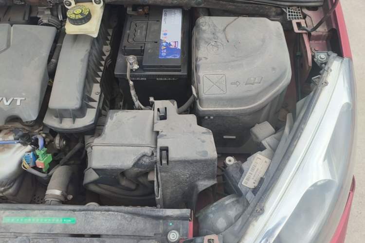 Used Peugeot 308 2013 1.6L Manual YouShang Model Engine Bay Left