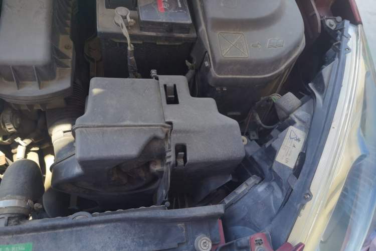 Used Peugeot 308 2013 1.6L Automatic Fashion Model Engine Bay Left