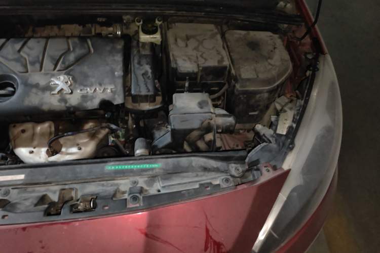 Used Peugeot 308 2013 1.6L Manual YouShang Model Engine Bay Left