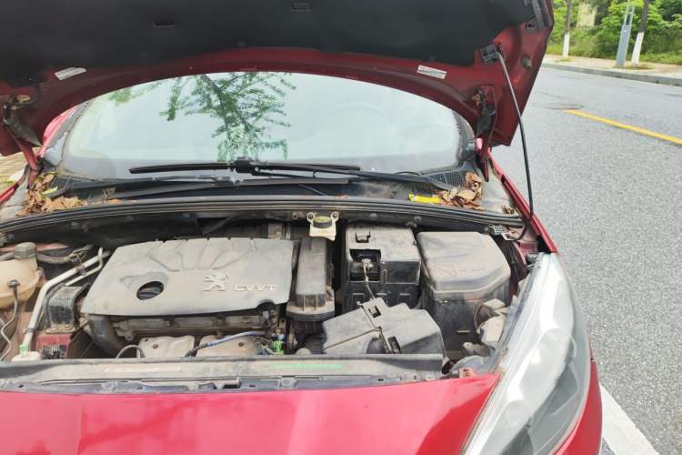 Used Peugeot 308 2013 1.6L Manual YouShang Model Engine Bay Left