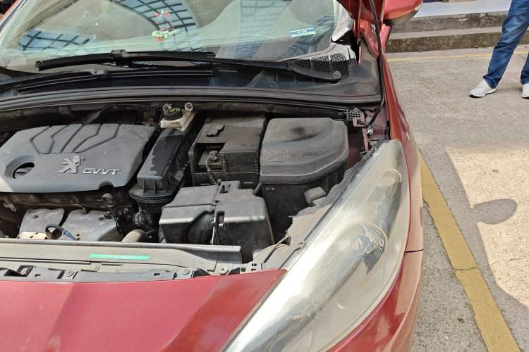 Used Peugeot 308 2013 1.6L Manual YouShang Model Engine Bay Left