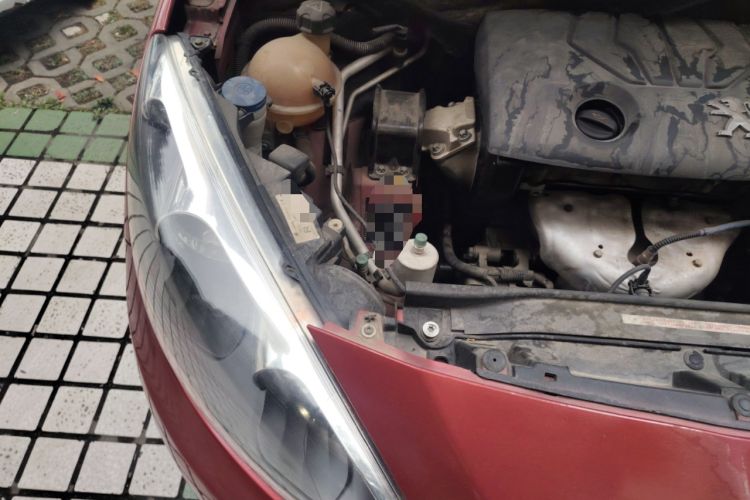 Used Peugeot 308 2013 1.6L Automatic Fashion Model Engine Bay Right