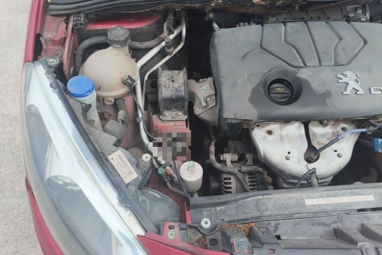 Used Peugeot 308 2013 1.6L Manual YouShang Model Engine Bay Right