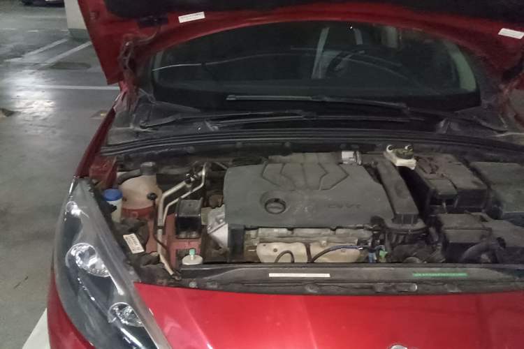 Used Peugeot 308 2013 1.6L Manual YouShang Model Engine Bay Right