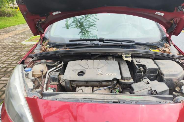 Used Peugeot 308 2013 1.6L Manual YouShang Model Engine Bay Right
