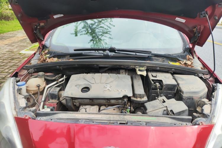 Used Peugeot 308 2013 1.6L Manual YouShang Model Engine Bay