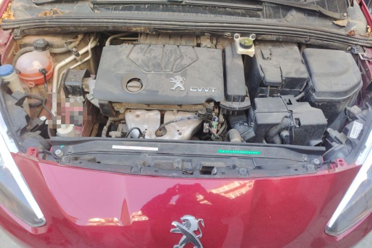 Used Peugeot 308 2013 1.6L Manual YouShang Model Engine Bay