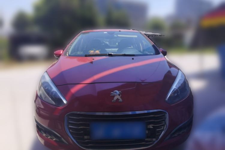 Used Peugeot 308 2013 1.6L Automatic Fashion Model Front