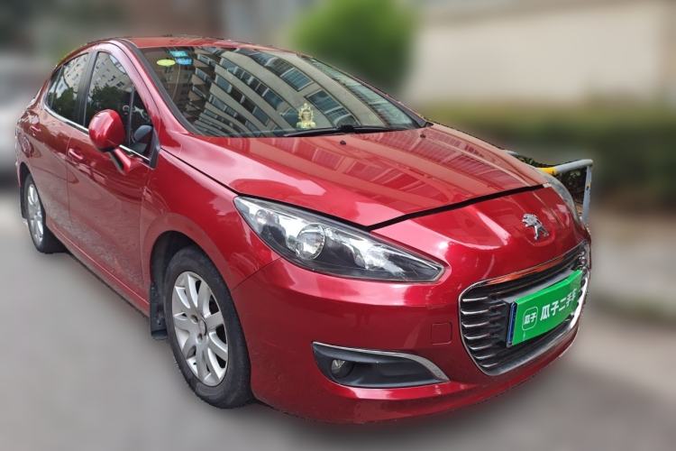 Used Peugeot 308 2013 1.6L Manual YouShang Model Front Right 45 Deg