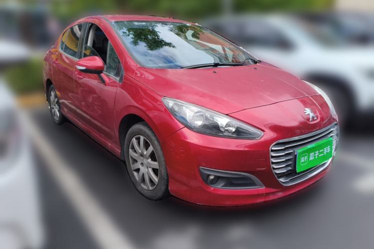 Used Peugeot 308 2013 1.6L Automatic YouShang Model Front Right 45 Deg