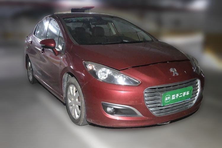 Used Peugeot 308 2013 1.6L Automatic Fashion Model Front Right 45 Deg