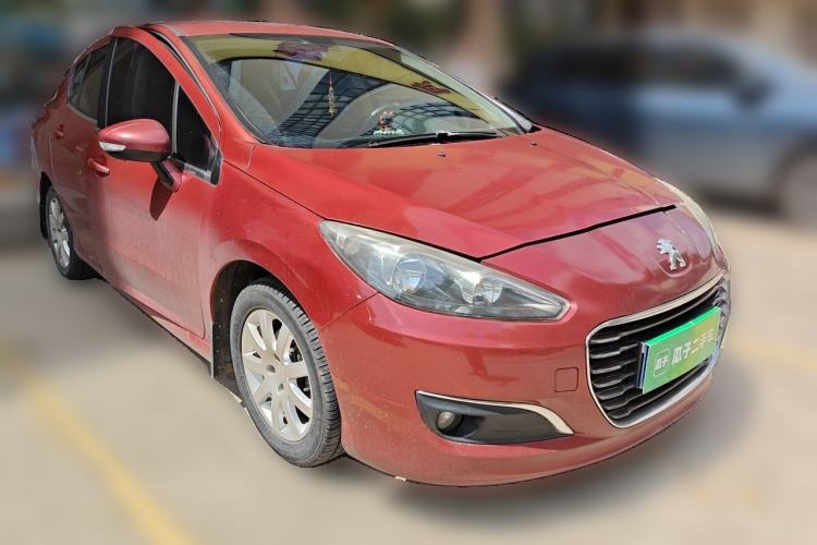 Used Peugeot 308 2013 1.6L Manual YouShang Model Front Right 45 Deg