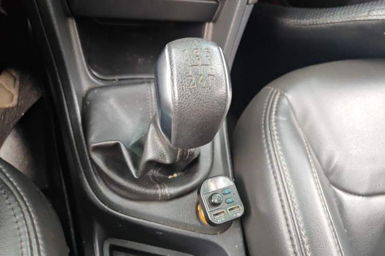 Used Peugeot 308 2013 1.6L Manual YouShang Model Gear Lever