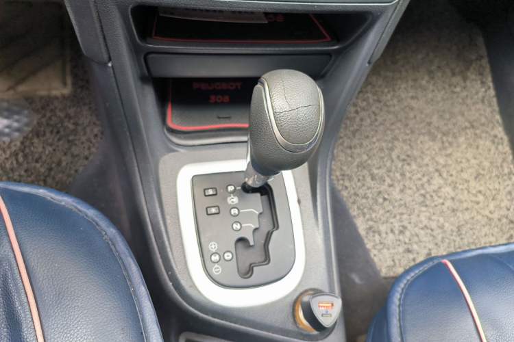 Used Peugeot 308 2013 1.6L Automatic Fashion Model Gear Lever