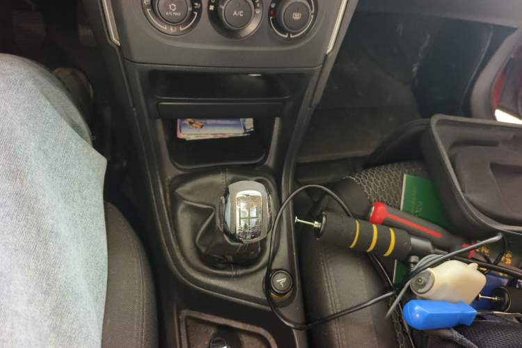 Used Peugeot 308 2013 1.6L Manual YouShang Model Gear Lever