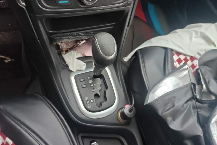Used Peugeot 308 2013 1.6L Automatic YouShang Model Gear Lever