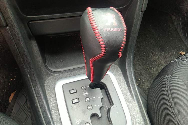 Used Peugeot 308 2013 1.6L Automatic Fashion Model Gear Lever