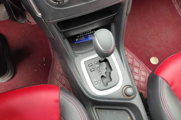 Used Peugeot 308 2013 1.6L Automatic YouShang Model Gear Lever