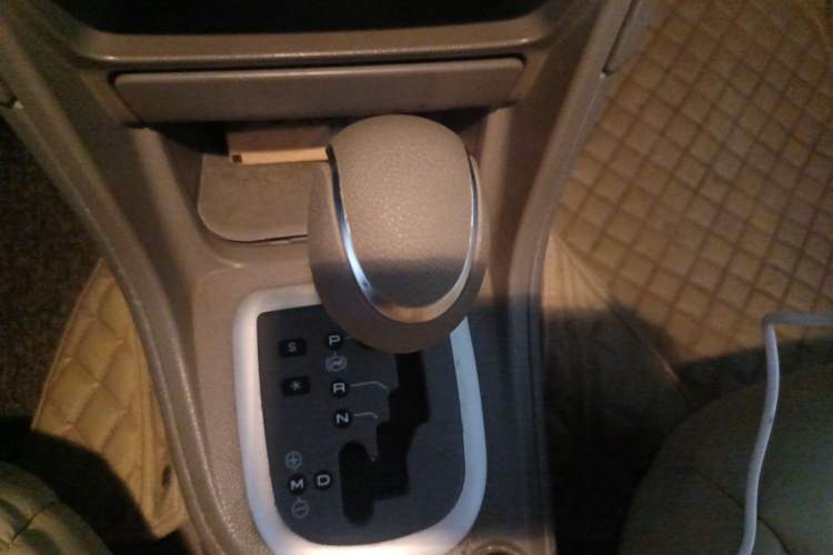 Used Peugeot 308 2013 1.6L Automatic YouShang Model Gear Lever