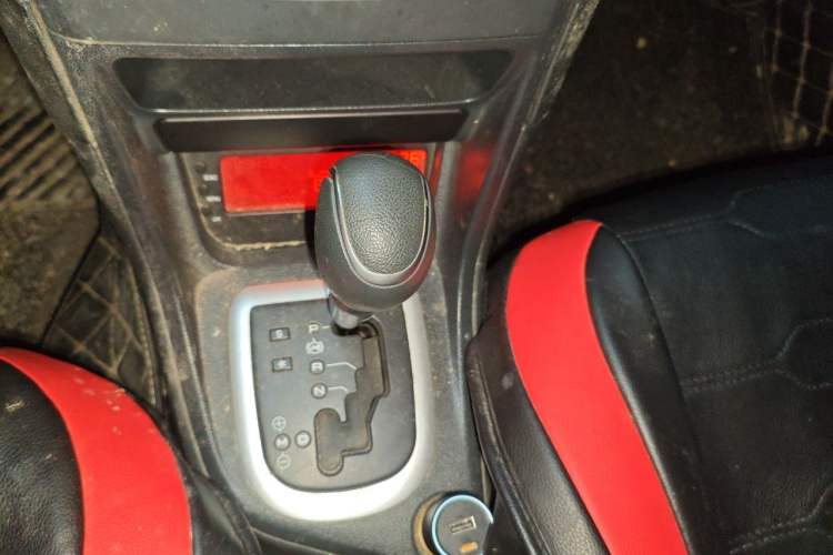 Used Peugeot 308 2013 1.6L Automatic YouShang Chen Kun Excellent Edition Gear Lever