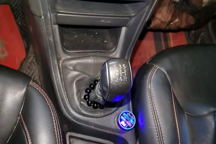 Used Peugeot 308 2013 1.6L Manual YouShang Model Gear Lever