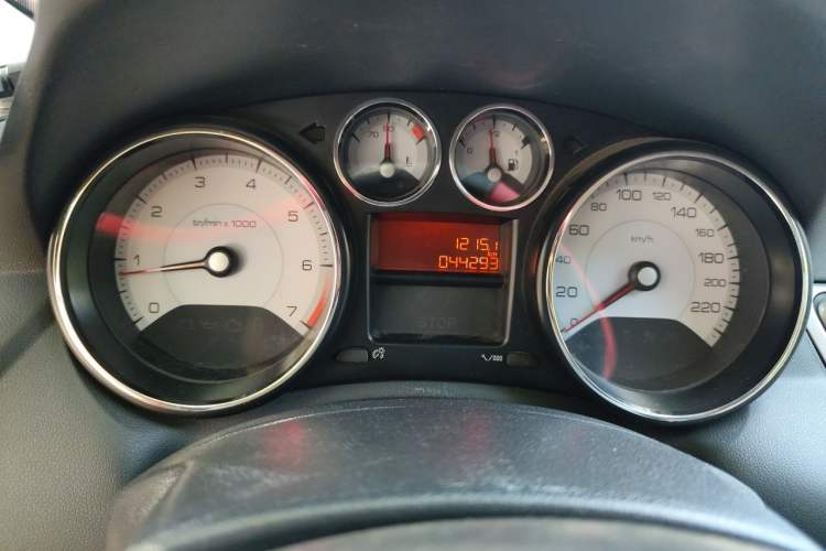 Used Peugeot 308 2013 1.6L Manual YouShang Model CNG Instrument Cluster