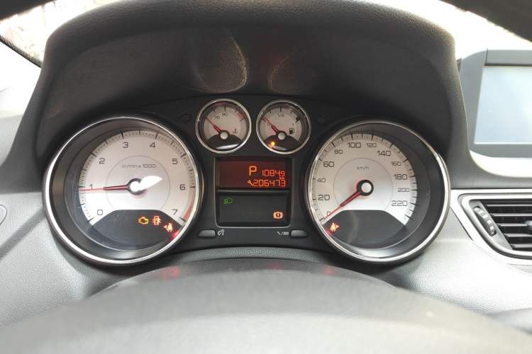 Used Peugeot 308 2013 1.6L Automatic YouShang Model Instrument Cluster