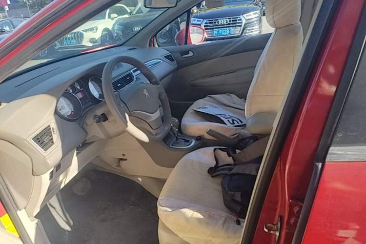 Used Peugeot 308 2013 1.6L Automatic YouShang Model Left Front Seat