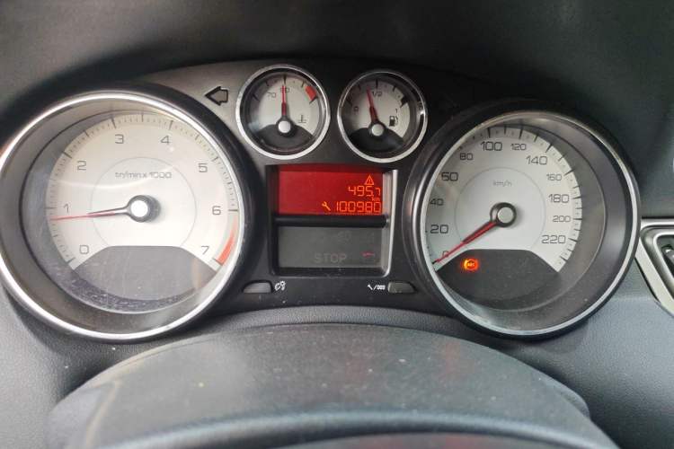 Used Peugeot 308 2013 1.6L Manual YouShang Model Odometer Close Up
