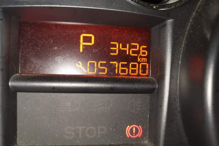 Used Peugeot 308 2013 1.6L Automatic YouShang Model Odometer Close Up