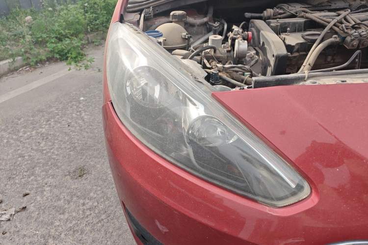 Used Peugeot 308 2013 1.6L Manual YouShang Model Right Front Headlight